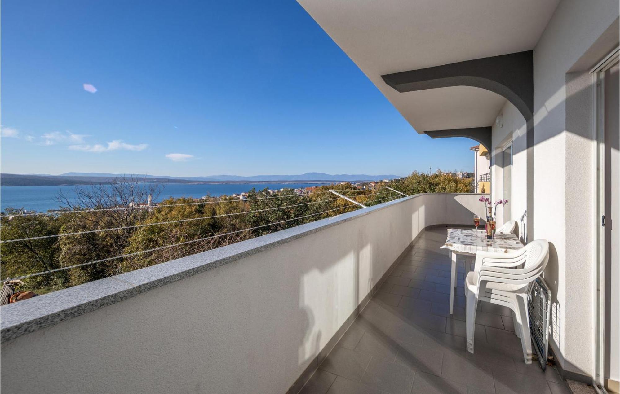 Nice Apartment In Crikvenica With House Sea View Exterior foto